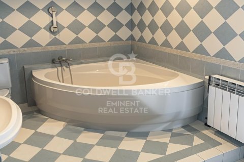 1 bedroom penthouse for sale in Barcelona, Catalonia, Spain № 5761 - photo 9