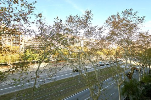 4 bedrooms apartment for sale in Barcelona, Catalonia, Spain № 5757 - photo 7