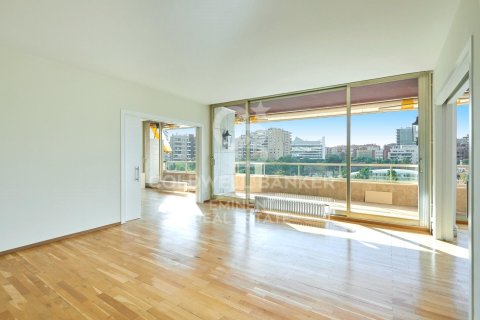5 bedrooms apartment for rent in Barcelona, Catalonia, Spain № 6104 - photo 2