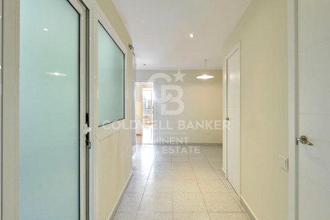 5 bedrooms apartment for rent in Barcelona, Catalonia, Spain № 6104 - photo 17