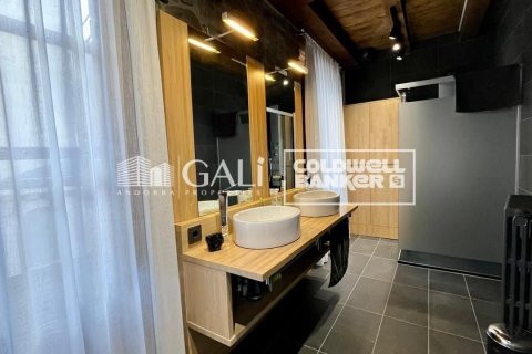 Снять в аренду дом в Андорра, Испания с 3 спальни, 200м², № 6103 - фото 16