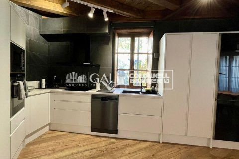 Снять в аренду дом в Андорра, Испания с 3 спальни, 200м², № 6103 - фото 6