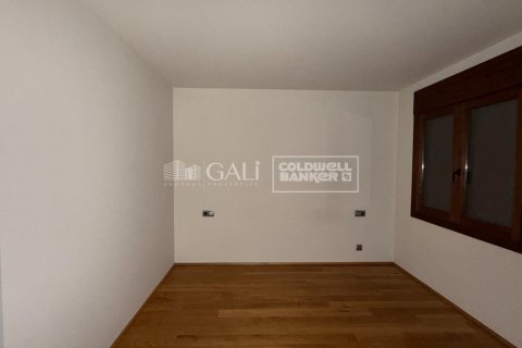 3 bedrooms penthouse for rent in Principado De Andorra (Ninguna Poblacion Tiene C.P.), Lleida, Catalonia, Spain № 6099 - photo 9