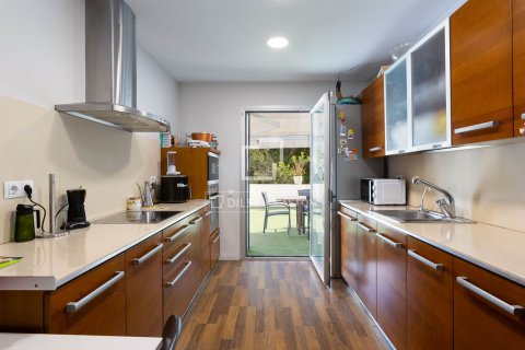 4 bedrooms villa for sale in Sant Pol de Mar, Barcelona, Catalonia, Spain № 6605 - photo 11