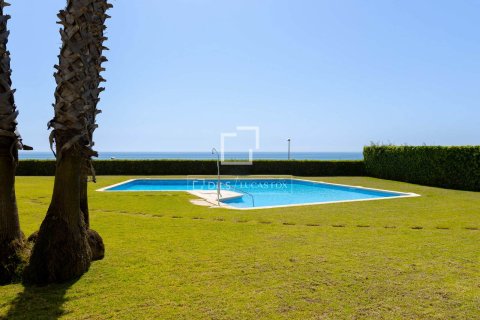 4 bedrooms villa for sale in Sant Pol de Mar, Barcelona, Catalonia, Spain № 6605 - photo 3