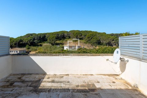 4 bedrooms villa for sale in Sant Pol de Mar, Barcelona, Catalonia, Spain № 6605 - photo 23