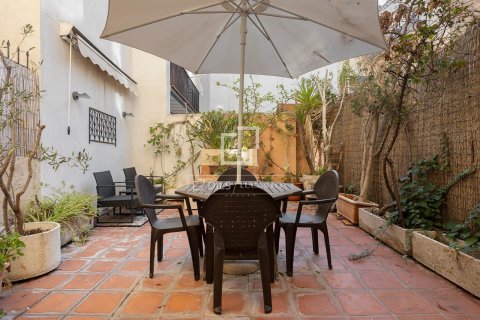Apartamento de 5 dormitorios en venta en Barcelona, Cataluña, Spain № 6609