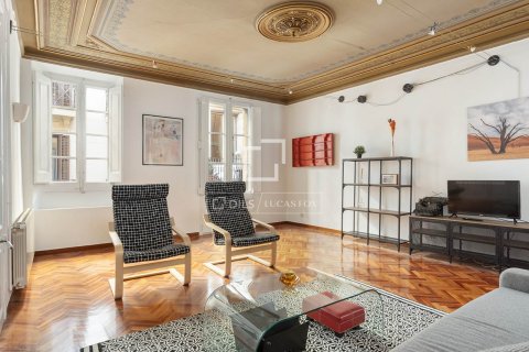 Купить квартиру в Барселона, Испания с 5 спален, 270м², № 6609 - фото 3