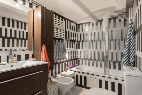 Купить квартиру в Барселона, Испания с 5 спален, 270м², № 6609 - фото 18