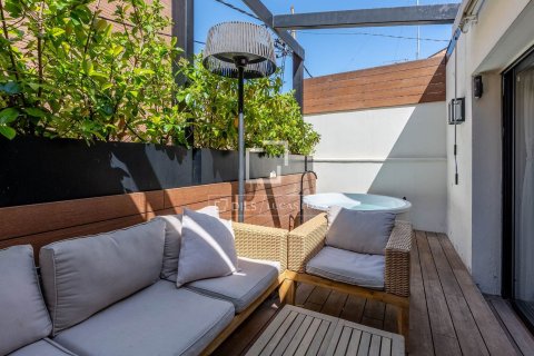 Villa de 2 dormitorios en venta en Esplugues de Llobregat, Barcelona, Cataluña, Spain № 6608 - foto 22