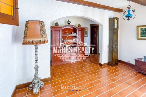 Купить виллу в Льорет-де-Мар, Испания с 10 спален, 575м², № 1015 - фото 13