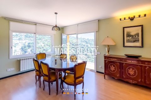 Купить виллу в Льорет-де-Мар, Испания с 5 спален, 317м², № 1014 - фото 7