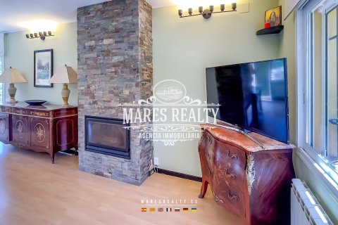 Купить виллу в Льорет-де-Мар, Испания с 5 спален, 317м², № 1014 - фото 11