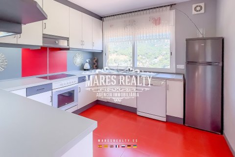 Купить виллу в Льорет-де-Мар, Испания с 5 спален, 317м², № 1014 - фото 14