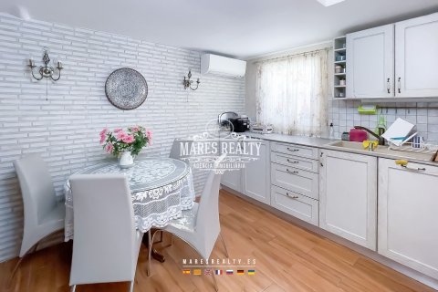 Купить виллу в Льорет-де-Мар, Испания с 5 спален, 205м², № 1017 - фото 16
