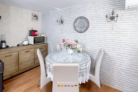 Купить виллу в Льорет-де-Мар, Испания с 5 спален, 205м², № 1017 - фото 17