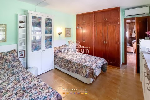 Купить виллу в Льорет-де-Мар, Испания с 5 спален, 205м², № 1017 - фото 20