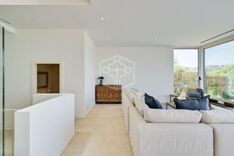 Купить виллу в Бегур, Испания с 4 спальни, 330м², № 1011 - фото 6