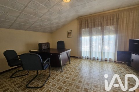5 bedrooms house for sale in Alcanar, Tarragona, Catalonia, Spain № 7422 - photo 13