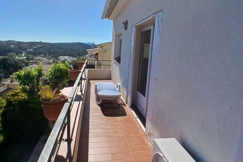 3 bedrooms house for sale in Lloret de Mar, Girona, Catalonia, Spain № 7424 - photo 22