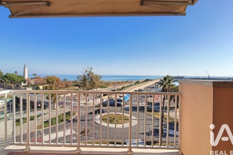 4 bedrooms apartment for sale in Vilanova i la Geltru, Barcelona, Catalonia, Spain № 7423 - photo 25