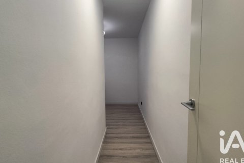4 bedrooms apartment for sale in Vilanova i la Geltru, Barcelona, Catalonia, Spain № 7423 - photo 5