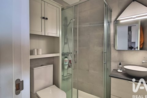 4 bedrooms apartment for sale in Vilanova i la Geltru, Barcelona, Catalonia, Spain № 7423 - photo 12