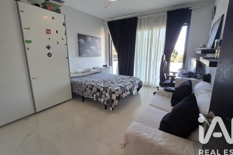4 bedrooms apartment for sale in Calafell, Tarragona, Catalonia, Spain № 7420 - photo 18