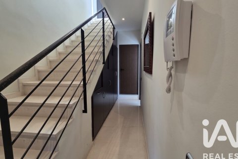 4 bedrooms apartment for sale in Calafell, Tarragona, Catalonia, Spain № 7420 - photo 20