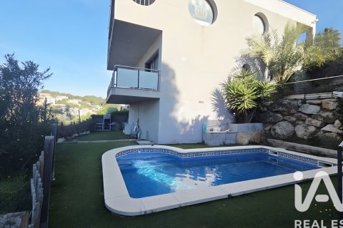 4 bedrooms apartment for sale in Calafell, Tarragona, Catalonia, Spain № 7420