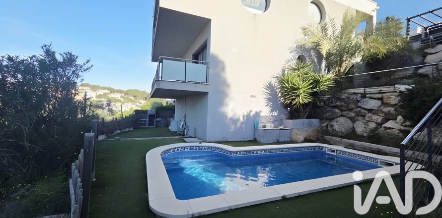 4 bedrooms apartment for sale in Calafell, Tarragona, Catalonia, Spain № 7420