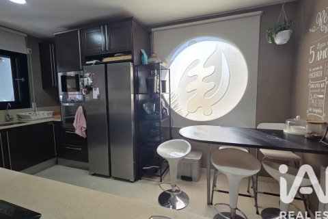 4 bedrooms apartment for sale in Calafell, Tarragona, Catalonia, Spain № 7420 - photo 9