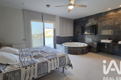 4 bedrooms apartment for sale in Calafell, Tarragona, Catalonia, Spain № 7420 - photo 14