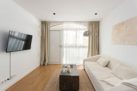 Apartamento de 1 dormitorio en venta en Sitges, Barcelona, Cataluña, Spain № 6869 - foto 4