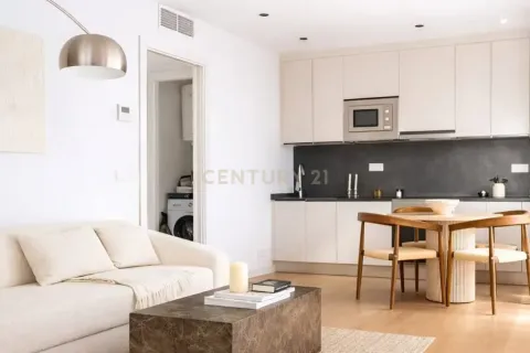 Apartamento de 1 dormitorio en venta en Sitges, Barcelona, Cataluña, Spain № 6869 - foto 6