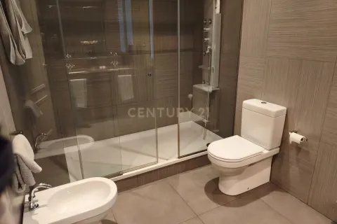 Apartamento de 5 dormitorios en venta en Barcelona, Cataluña, Spain № 6868 - foto 18