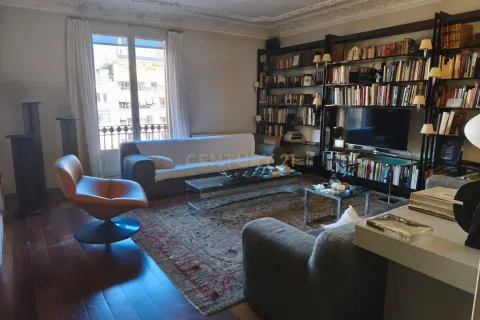 Apartamento de 5 dormitorios en venta en Barcelona, Cataluña, Spain № 6868 - foto 3