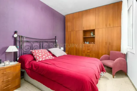Apartamento de 4 dormitorios en venta en Barcelona, Cataluña, Spain № 6867 - foto 17