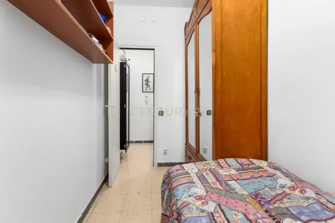 Apartamento de 4 dormitorios en venta en Barcelona, Cataluña, Spain № 6867 - foto 8