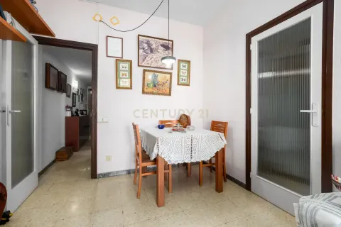 Apartamento de 4 dormitorios en venta en Barcelona, Cataluña, Spain № 6867 - foto 15