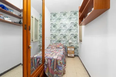 Apartamento de 4 dormitorios en venta en Barcelona, Cataluña, Spain № 6867 - foto 7