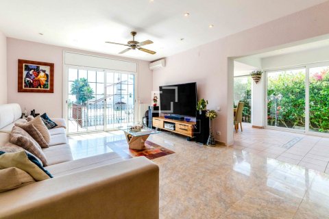 5 chambres villa à vendre à Sitges, Barcelona, Catalonia, Spain № 3976 - photo 2