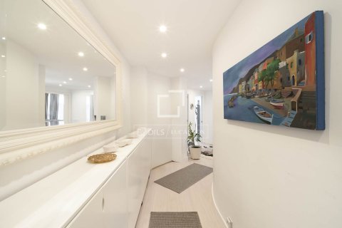 4 chambres apartment à vendre à Barcelona, Catalonia, Spain № 3973 - photo 16