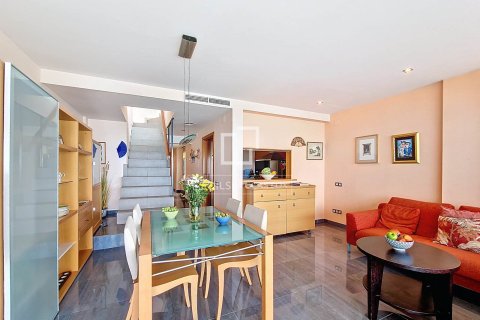 3 chambres penthouse à vendre à Cubelles, Barcelona, Catalonia, Spain № 3975 - photo 7