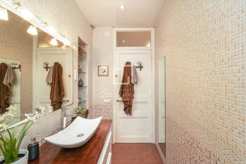 3 chambres apartment à vendre à Barcelona, Catalonia, Spain № 3972 - photo 20