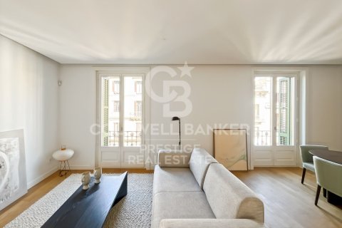 2 bedrooms apartment for sale in Barcelona, Catalonia, Spain № 5975