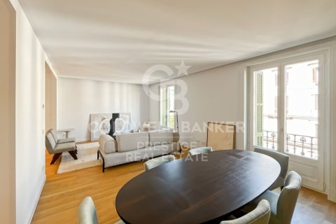 2 bedrooms apartment for sale in Barcelona, Catalonia, Spain № 5975 - photo 12