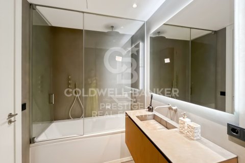 2 bedrooms apartment for sale in Barcelona, Catalonia, Spain № 5975 - photo 9