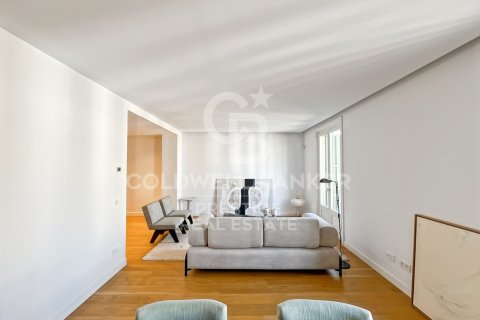 2 bedrooms apartment for sale in Barcelona, Catalonia, Spain № 5975 - photo 16