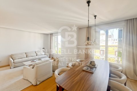 2 bedrooms apartment for sale in Barcelona, Catalonia, Spain № 5974 - photo 3